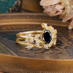 Romantic Nature-inspired 4-Prong Oval Cut Black Onyx Stacking Ring