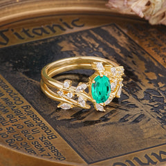Romantic Nature-inspired 4-Prong Oval Cut Emerald Stacking Ring