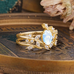 Romantic Nature-inspired 4-Prong Oval Cut Moonstone Stacking Ring