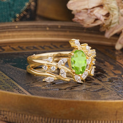 Romantic Nature-inspired 4-Prong Oval Cut Peridot Stacking Ring