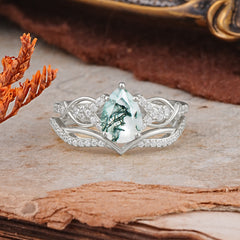 Romantic 5-Prong Pear Cut Natural Moss Agate Stacking Ring