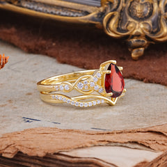 Romantic 5-Prong Pear Cut Natural Garnet Stacking Ring