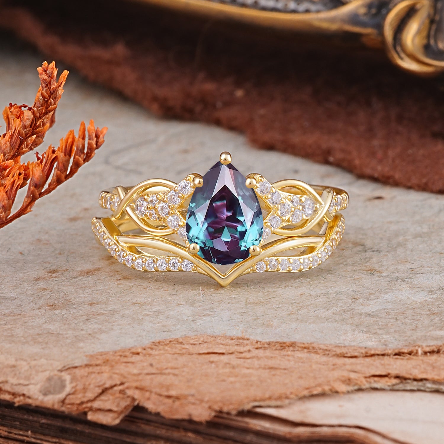 Romantic 5-Prong Pear Cut Alexandrite Stacking Bridal Ring Set