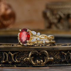 Nature-inspired 4-Prong Oval Cut Garnet Stacking Ring