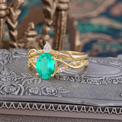 Enchanted 4-Prong Oval Cut Emerald Stacking Ring