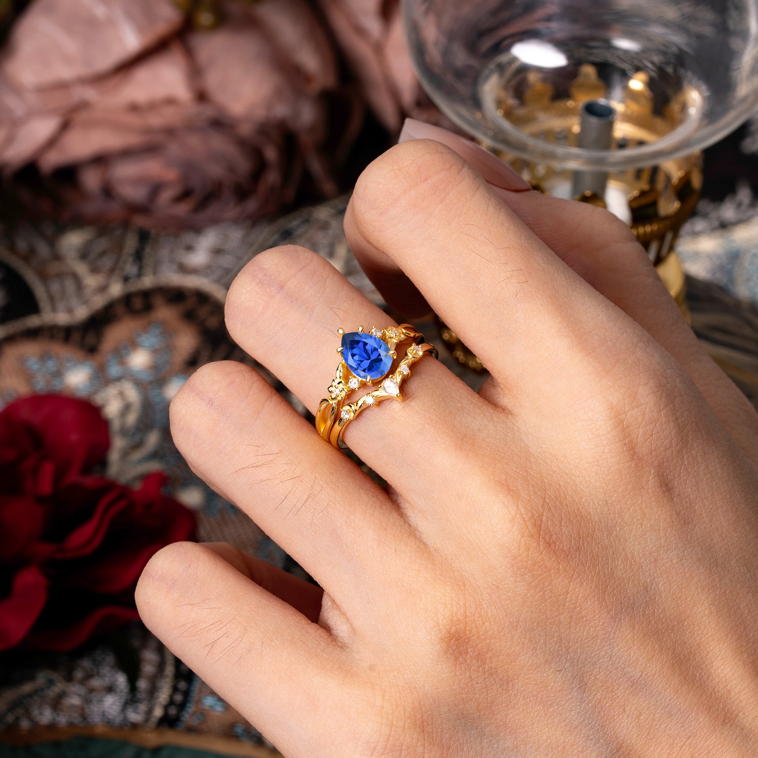 Art Nouveau 5-Prong Pear Cut Sapphire Bridal Ring Set