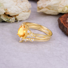 Art Nouveau 5-Prong Pear Cut Citrine Ring