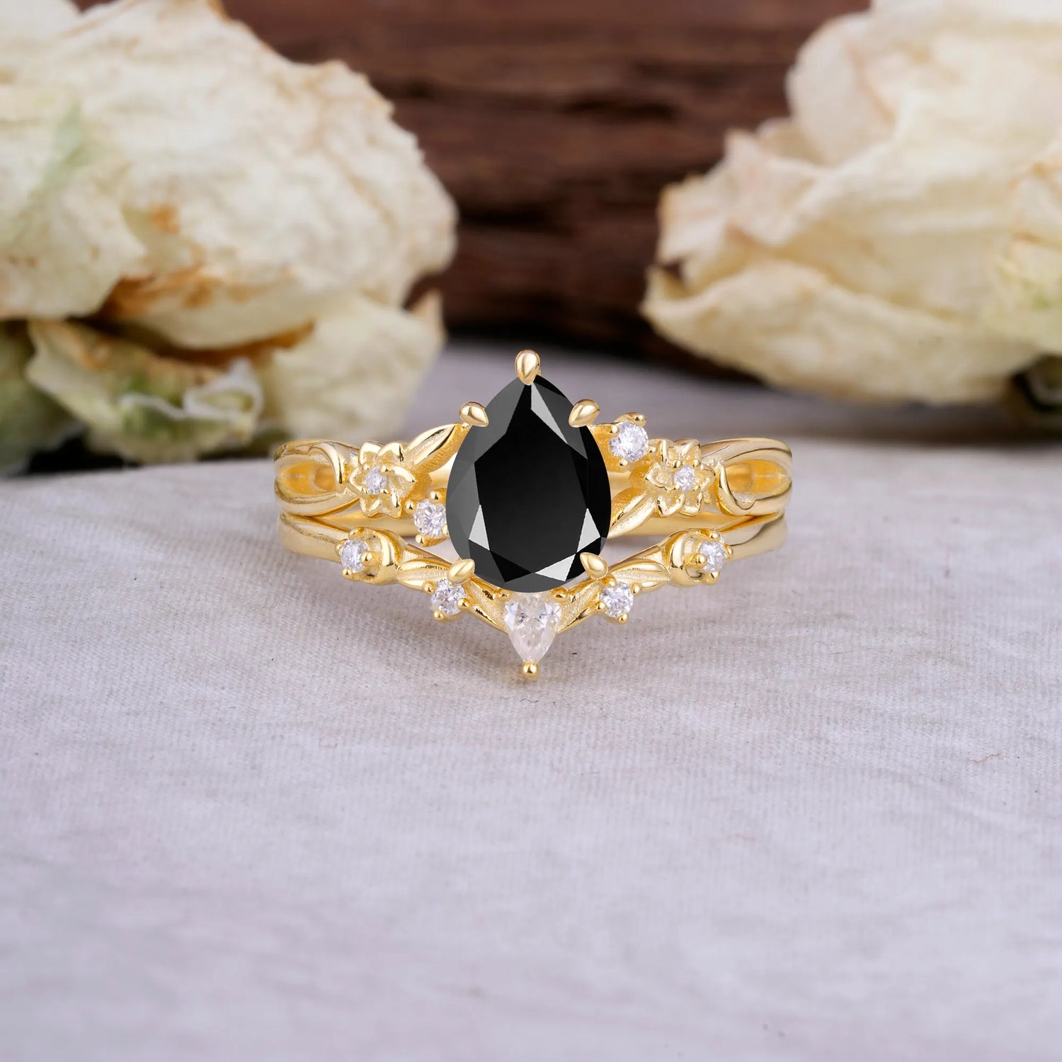 Art Nouveau 5-Prong Pear Cut Black Onyx Bridal Ring Set