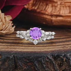 Vintage Botanical 4-Prong Round Cut Natural Amethyst Ring Set