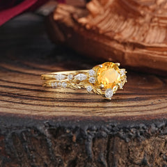 Vintage Botanical 4-Prong Round Cut Citrine Ring