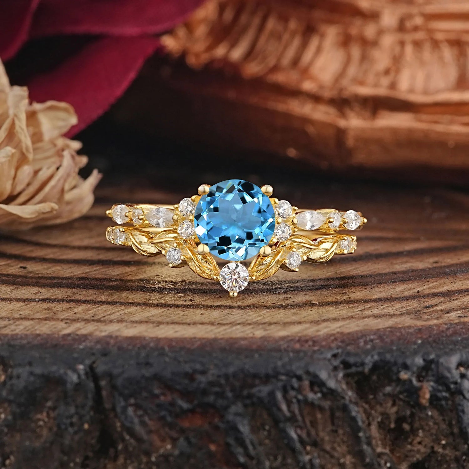 Vintage Botanical 4-Prong Round Cut Aquamarine Bridal Ring Set