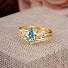 Luxurious Vintage-Inspired 4-Prong Tear-Cut Natural Moss Agate Engagement Ring Set