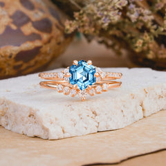 Classic 6-Prong Hexagonal-Cut Aquamarine Engagement Ring Set