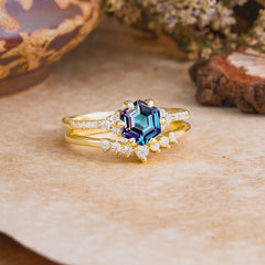 Classic 6-Prong Hexagonal-Cut Alexandrite Engagement Ring Set