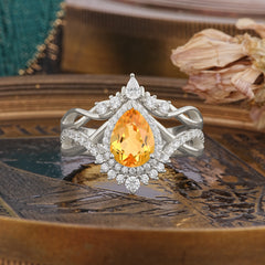 Elegant Pear-Cut 3 Prong Natural Citrine Engagement Ring Set