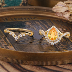 Elegant Pear-Cut 3 Prong Natural Citrine Engagement Ring Set