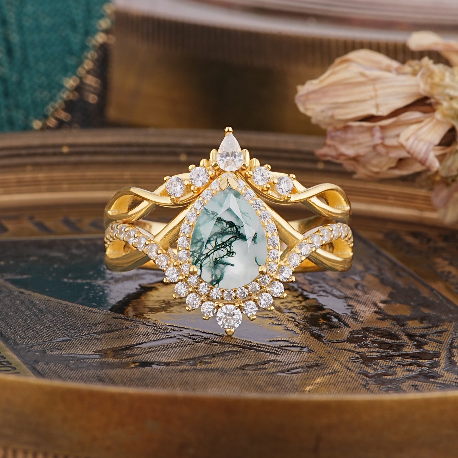 Elegant Pear-Cut 3 Prong Natural Moss Agate Engagement Ring Set