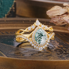 Elegant Pear-Cut 3 Prong Natural Moss Agate Engagement Ring Set