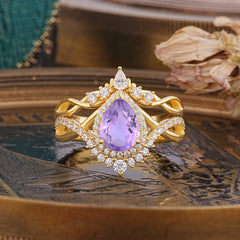 Elegant Pear-Cut 3 Prong Natural Amethyst Engagement Ring Set
