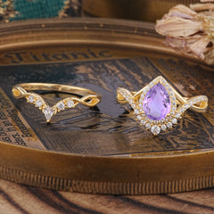 Elegant Pear-Cut 3 Prong Natural Amethyst Engagement Ring Set