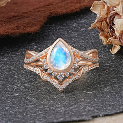 Ultra Luxurious Vintage Pear-Cut Moonstone Ring Set