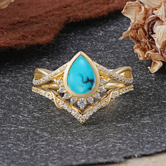 Ultra Luxurious Vintage Pear-Cut Turquoise Ring Set