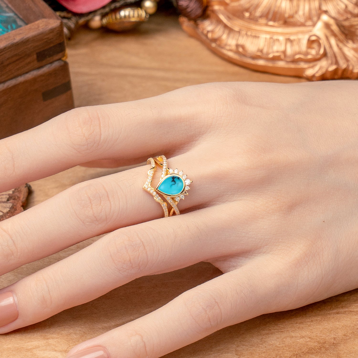 Ultra Luxurious Vintage Pear-Cut Turquoise Bridal Ring Set