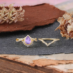 Ultra Luxurious Vintage Pear-Cut Natural Amethyst Ring Set