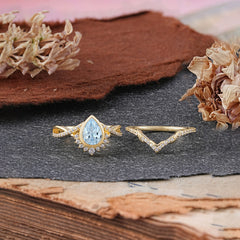 Ultra Luxurious Vintage Pear-Cut Aquamarine Ring Set