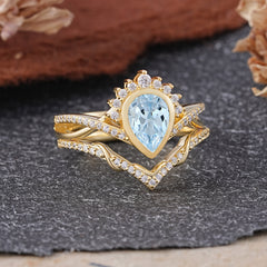 Ultra Luxurious Vintage Pear-Cut Aquamarine Ring Set