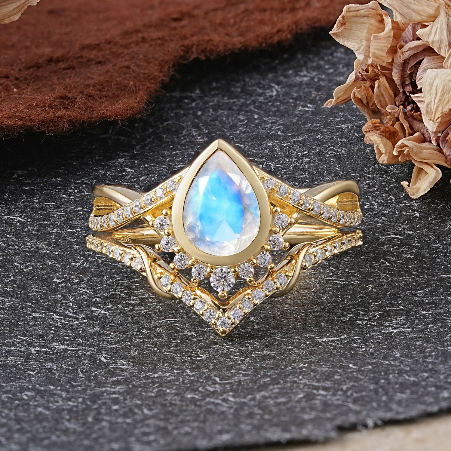 Ultra Luxurious Vintage Pear-Cut Moonstone Bridal Ring Set