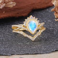 Ultra Luxurious Vintage Pear-Cut Moonstone Ring Set