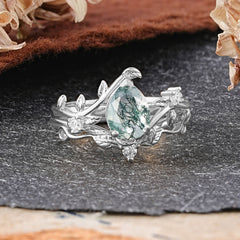Elegant 3 - Prong Pear - Cut Natural Moss Agate Stackable Ring Ensemble