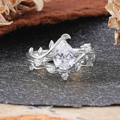 Elegant 3 - Prong Pear - Cut Lab Diamond Stackable Ring Set