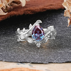 Elegant 3 - Prong Pear - Cut Natural Alexandrite Stackable Ring Set