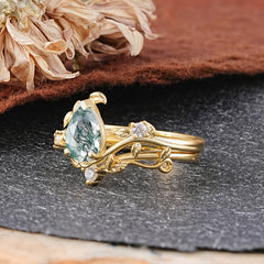 Elegant 3 - Prong Pear - Cut Natural Moss Agate Stackable Ring Ensemble