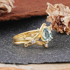 Elegant 3 - Prong Pear - Cut Natural Moss Agate Stackable Ring Ensemble