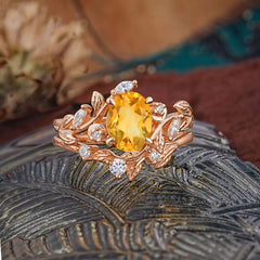 1.15 CT Delicate Leaf Accented 4 Prong Oval Shaped Citrine Ring Sets