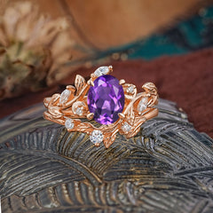 1.15 CT Delicate Leaf Accented 4 Prong Oval Shaped Amethyst Ring Sets