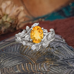 1.15 CT Delicate Leaf Accented 4 Prong Oval Shaped Citrine Ring Sets