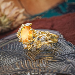 1.15 CT Delicate Leaf Accented 4 Prong Oval Shaped Citrine Ring Sets