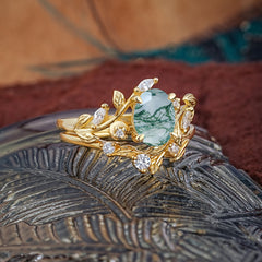 1.15 CT Delicate Leaf Accented 4 Prong Oval Shaped Natural Moss Agate Ring Sets