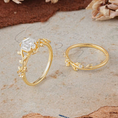 Naturalistic 4 - Prong Hexagon - Cut Moissanite Ring Sets