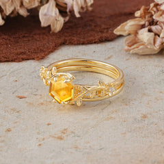 Naturalistic 4 - Prong Hexagon - Cut Citrine Ring Sets