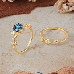 Naturalistic 4 - Prong Hexagon - Cut Natural Alexandrite Ring Sets
