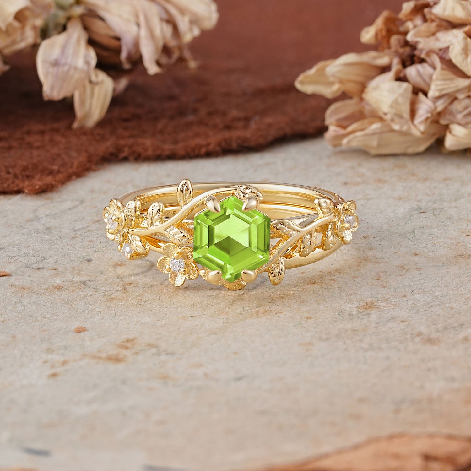 Naturalistic 4 - Prong Hexagon - Cut Peridot Bridal Ring Set