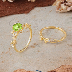 Naturalistic 4 - Prong Hexagon - Cut Peridot Ring Sets