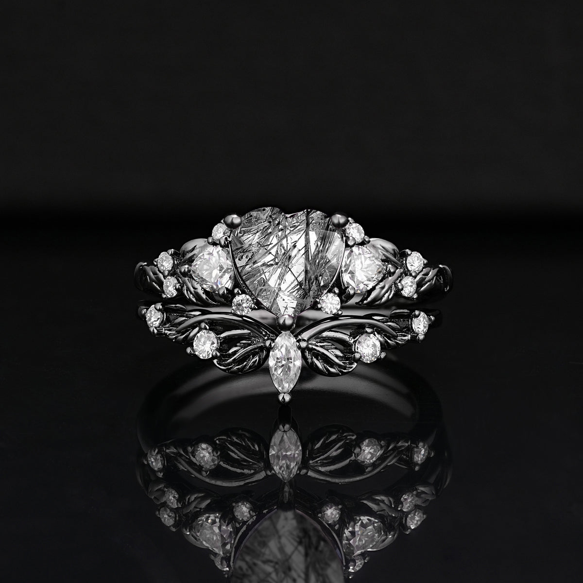 Halloween Exclusive Luxury Nature-Inspired Three-Prong Heart Cut Bridal Ring Set