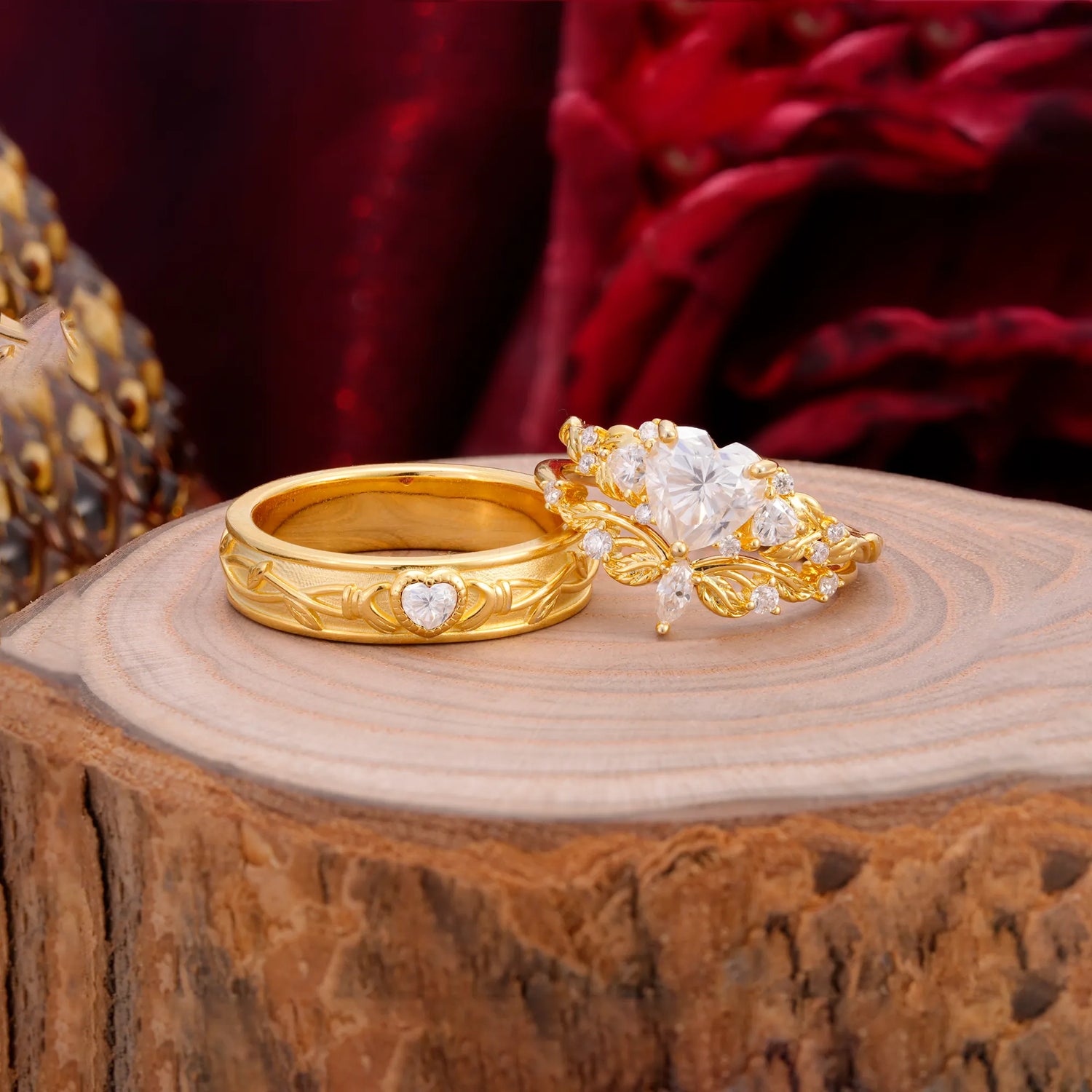 Vintage Floral Vine Heart Cut Moissanite 3PCS His and Hers Bridal Ring Set