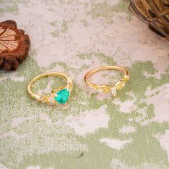 Nature - Inspired 3 - Prong Heart - Cut Emerald Stackable Ring Set